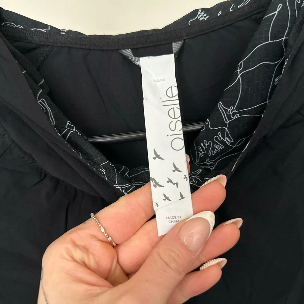 Oiselle Running Jacket - Picture 3 of 8